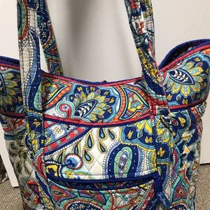 Vera Bradley tote bag